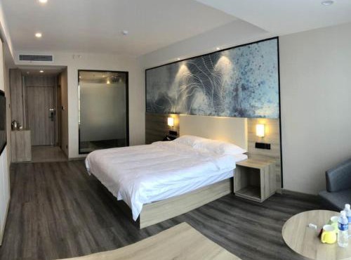 GreenTree Eastern Huai'an Railway Station Mandu Plaza Hotel
