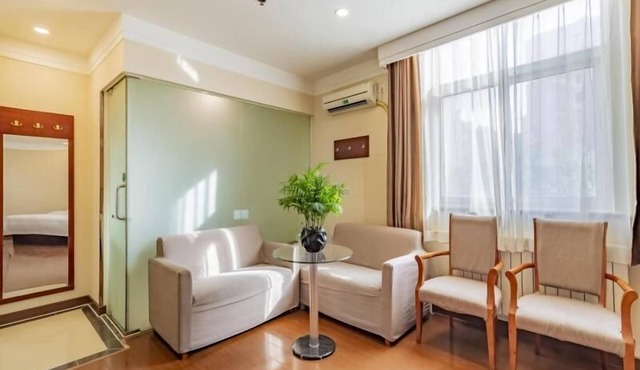 GreenTree Inn Beijing Guangmingqiao Express Apartment Hotel