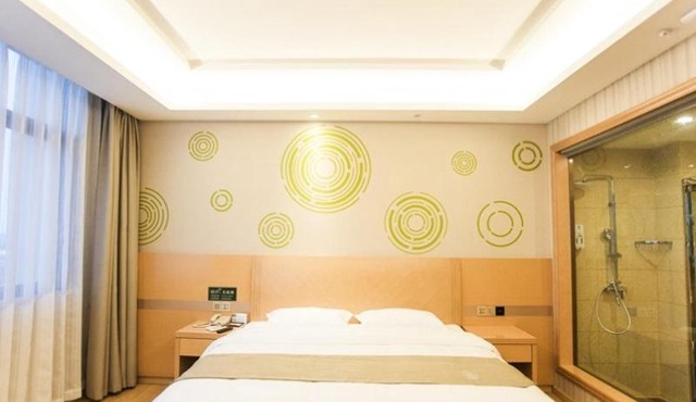 GreenTree Inn Fuyang Linquan County Economic Development Zone Xingye Road Hotel