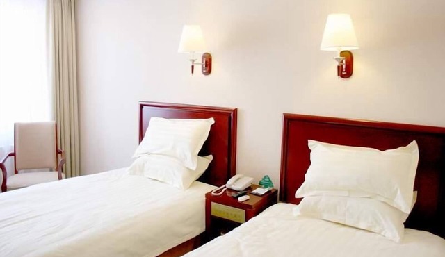 GreenTree Inn Harbin City Central Avenue Hotel