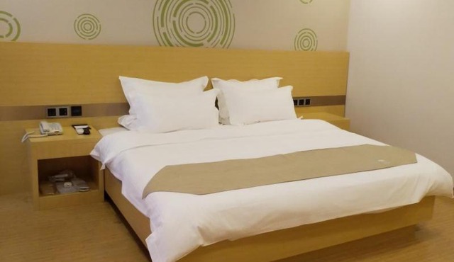 GreenTree Inn HuaiAn Area for development Shenzhen East Road Express Hotel