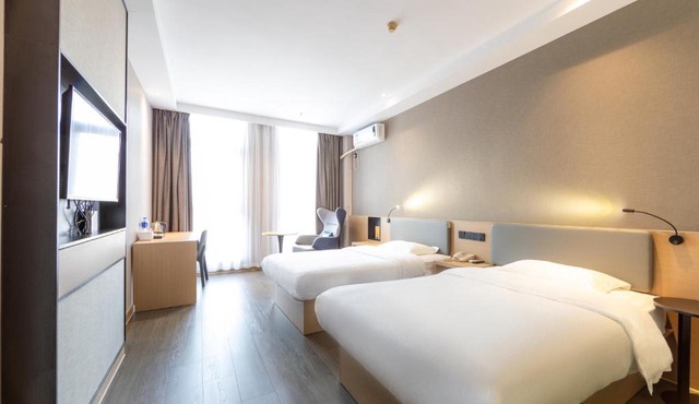 GreenTree Inn JiangSu NanJing South Railway Station South Square Express Hotel