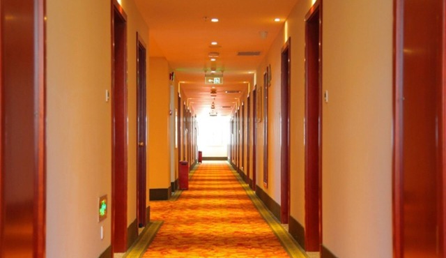 GreenTree Inn Langfang Bazhou Railway Station West Yingbin Road Express Hotel