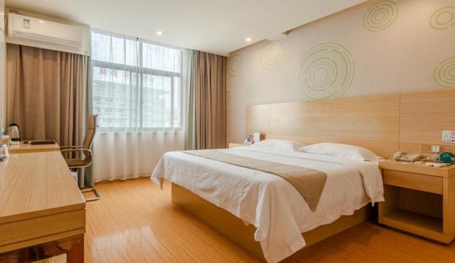GreenTree Inn LiuAn Huoshan County Yingjia Avenue County Hospital Express Hotel