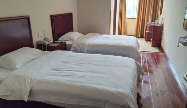 GreenTree Inn NanJing Lukou KongGang General Avenue Express Hotel