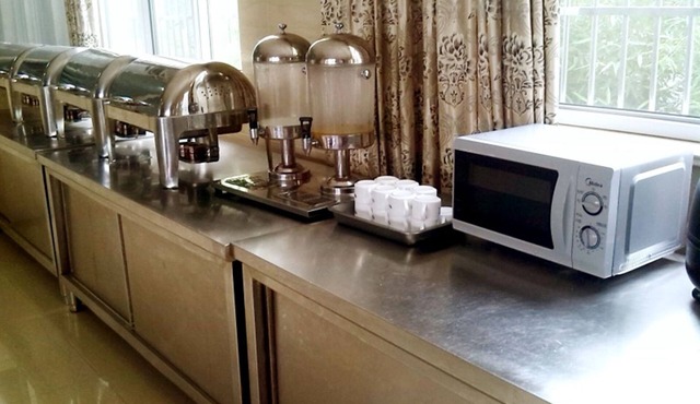 GreenTree Inn Taizhou Xinghua Anfeng Runan Garden Express Hotel