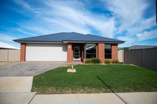 Grevillea House