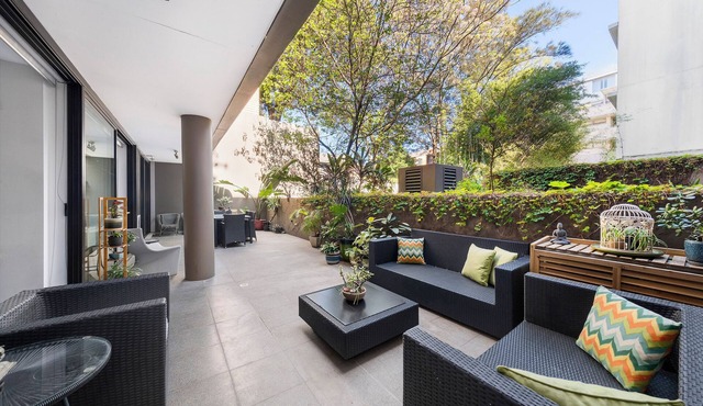 Groundfloor Surry Hills Retreat with Cinema