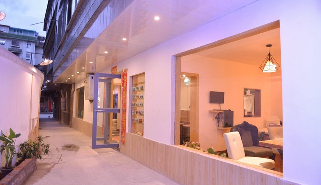 Guilin Cyan Box Hostel