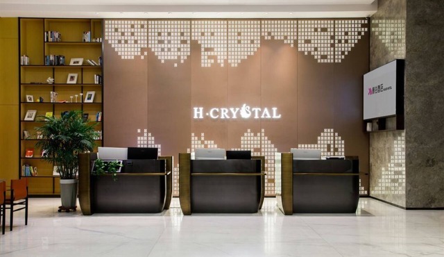H Crytal Hotel (Jinma Road, Dalian Development Zone)