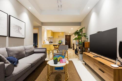 Haikou Meilan·Clock Tower· Locals Apartment 00153670