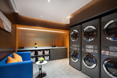 Hampton by Hilton Jieyang High Speed Railway Station