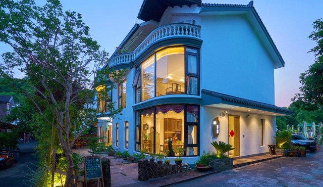 Hangzhou West Lake Lake YI Tong Intelligent Homestay