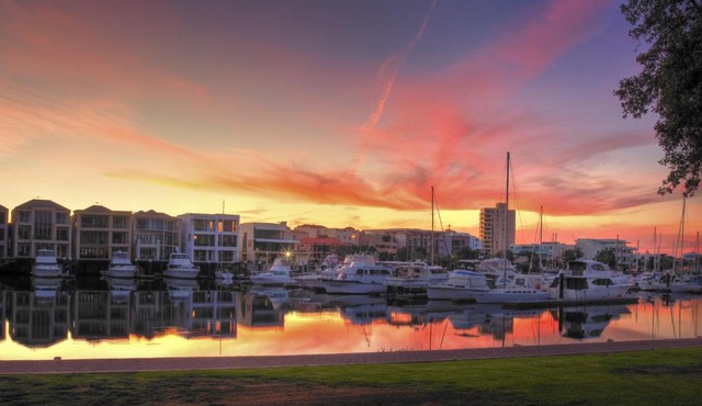 Haven Marina Motel