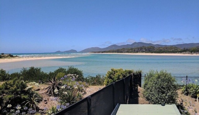 HELLYER SANDS - A Beachfront Beauty situated on Tasmania’s North West Coast