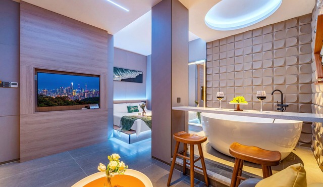 Henghe Selected S Design Hotel - flagship store of Guangzhou Baiyun Railway Station International Convention Center