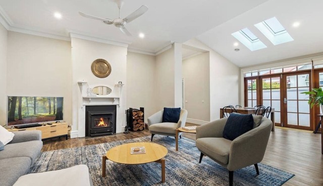 Heritage Home on March - Amazing Location