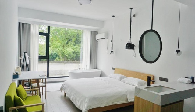Hetao B&B