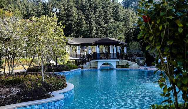 Heyuan Mels Welton Evergreen Lake Hotel