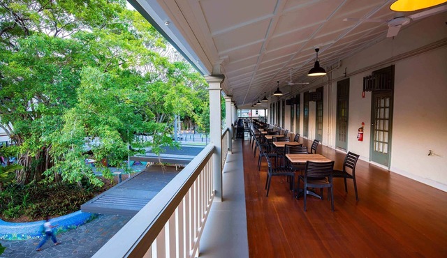 Hides Hotel Cairns