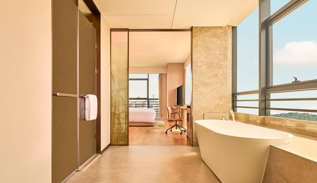 Hilton Garden Inn Zhongshan South