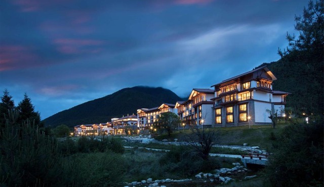 Hilton Linzhi Resort