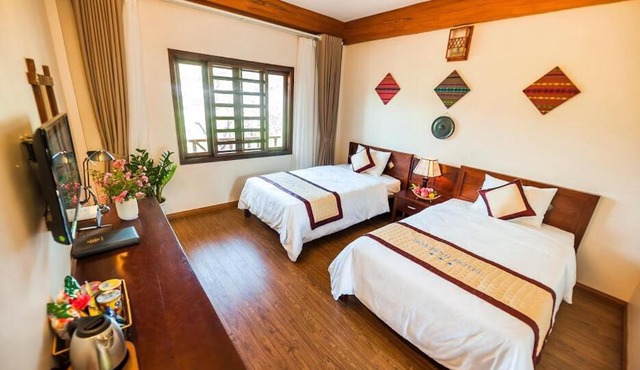 Hoa Binh Hotel
