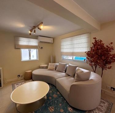 Holiday House, 2stories, BBQ, hidden gem in hongkong