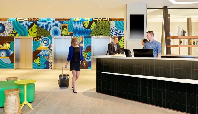 Holiday Inn Express Adelaide City Centre by IHG