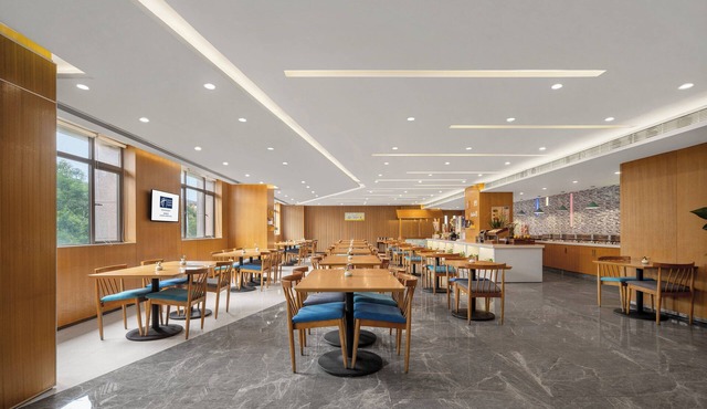 Holiday Inn Express Chengdu Airport Zone by IHG