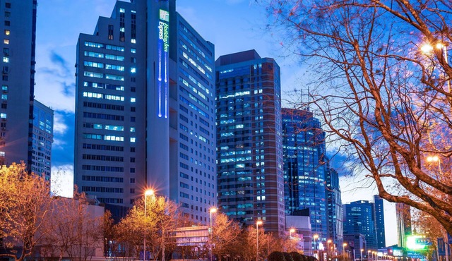 Holiday Inn Express Qingdao City Center by IHG
