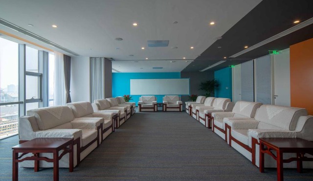 Holiday Inn Express Qingdao Innovation Park by IHG