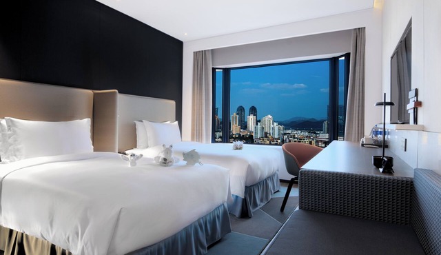 Holiday Inn Express Shenzhen Dongmen by IHG