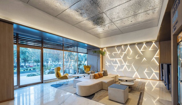 Holiday Inn Express Wuhan East Lake by IHG