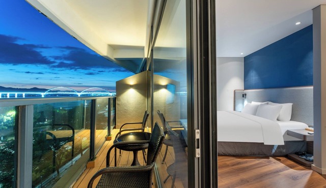 Holiday Inn Express Yichang Riverside by IHG