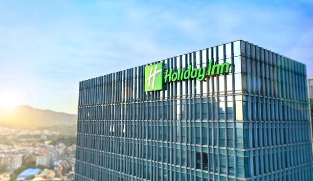 Holiday Inn Guangzhou South Lake-an lHG Hotel