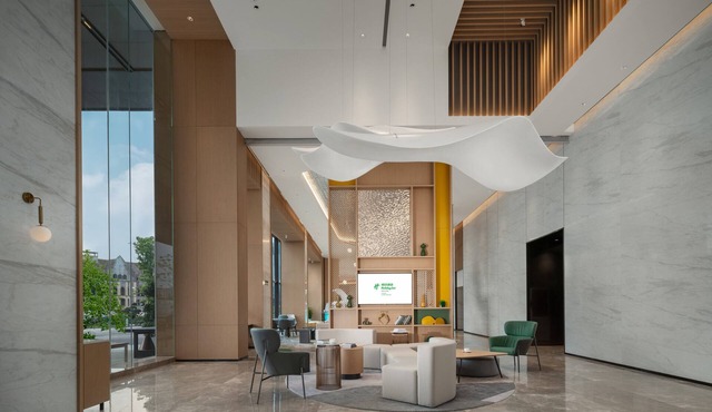 Holiday Inn Luzhou Longjian by IHG