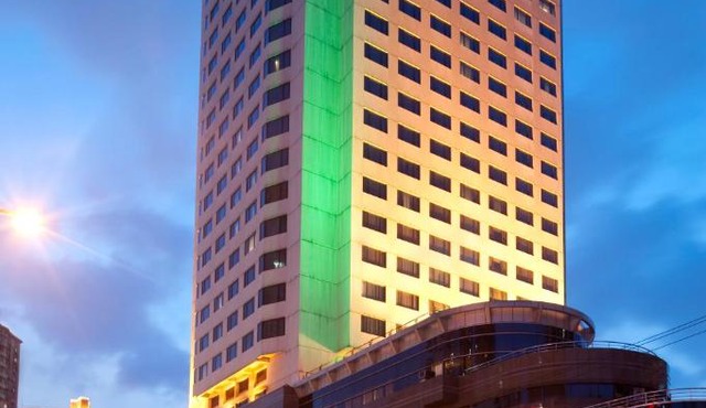 Holiday Inn Shanghai Vista