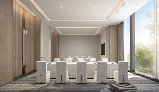 Holiday Inn Wuhan Houguan Lake by IHG