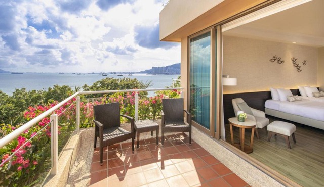Hong Kong Gold Coast Hotel
