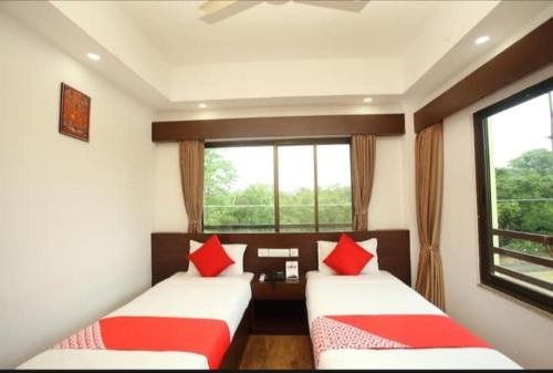 Hotel Aloka Inn