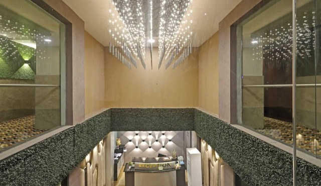 Hotel Apollo Grand