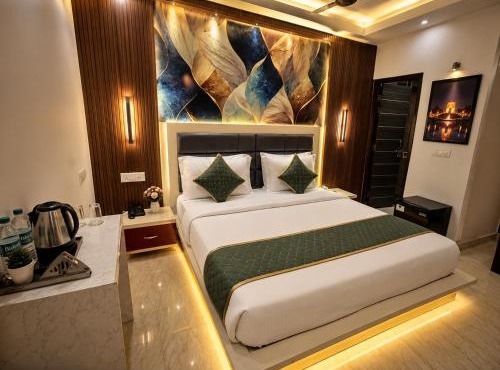 Hotel Bell Montana Stay Near International Delhi Airport- Free Airport Up & Drop