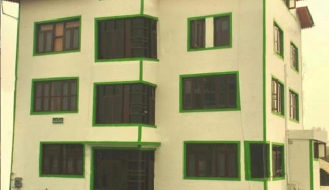 Hotel green chinar & restaurant