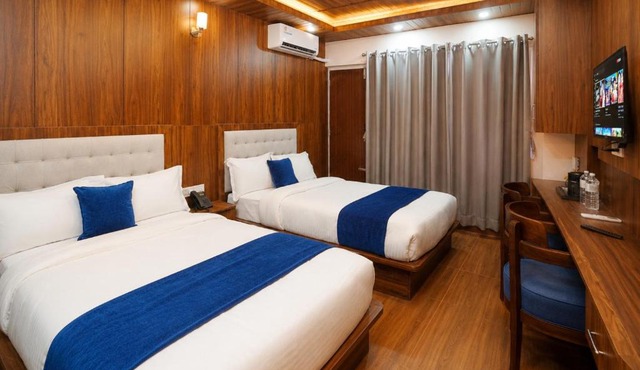 Hotel happy stay in