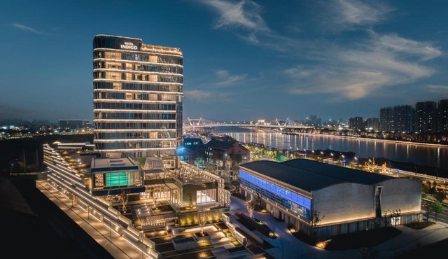 Hotel Indigo Ningbo Riverside by IHG