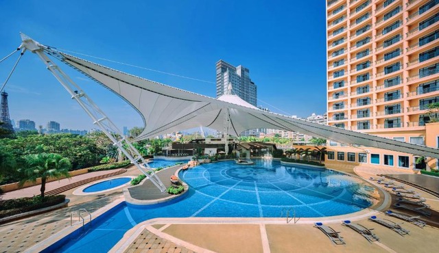 Hotel Indigo Shenzhen Overseas Chinese Town by IHG