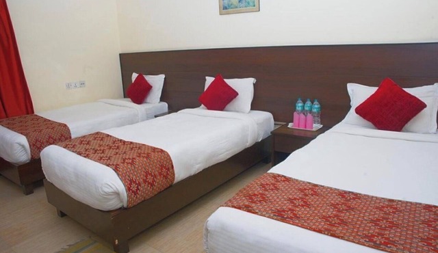 Hotel Lake Palace - Twin Room 1