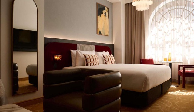 Hotel Morris Sydney, Handwritten Collection