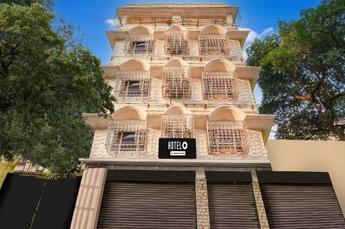 Hotel O Sarat Bose Road Formerly Shree Guest House